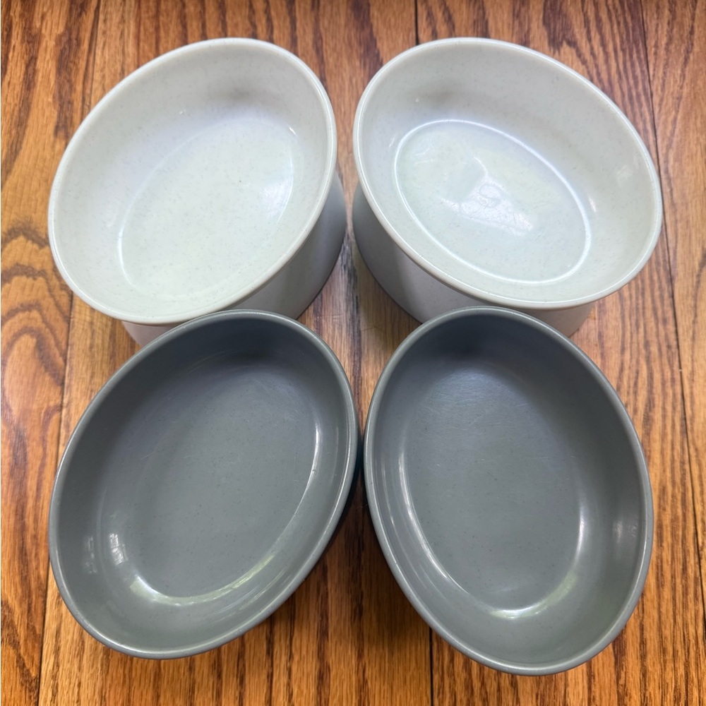 Set of Four Oval Pet Plastic Dishes Cat Dog Raised Bowls